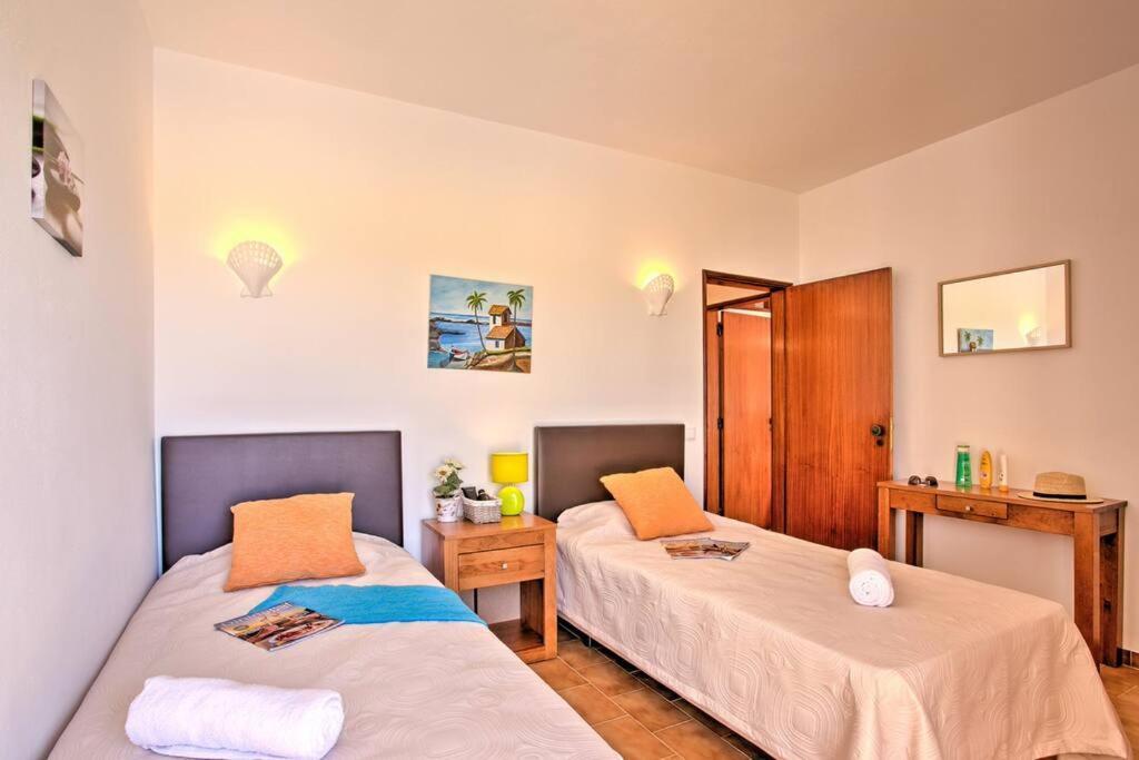 Villa Guita Family House Αλμπουφέιρα Εξωτερικό φωτογραφία